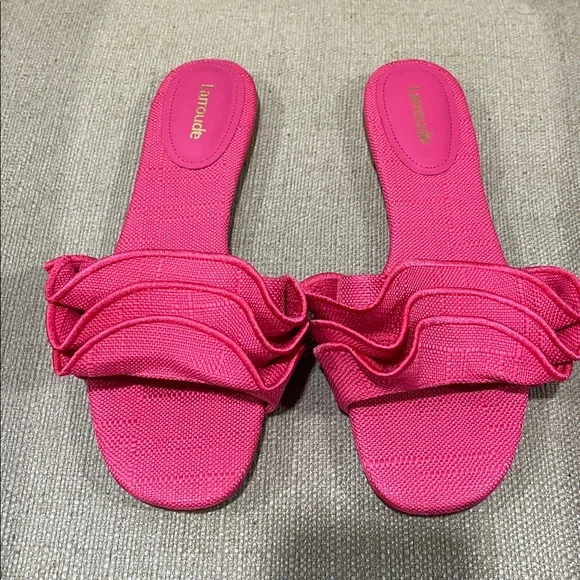 NEW Larroude Ivy Ruffle Slip On Mule Flat SANDALS Size 8.5 Pink Raffia - Picture 3 of 8